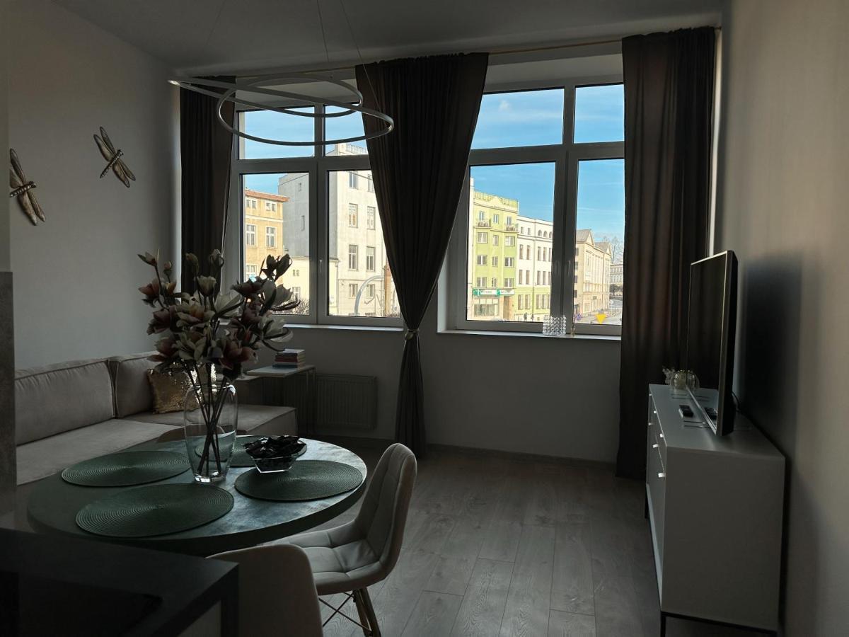 Appartamento Loft Przy Placu Niepodleglosci Jelenia Góra Esterno foto